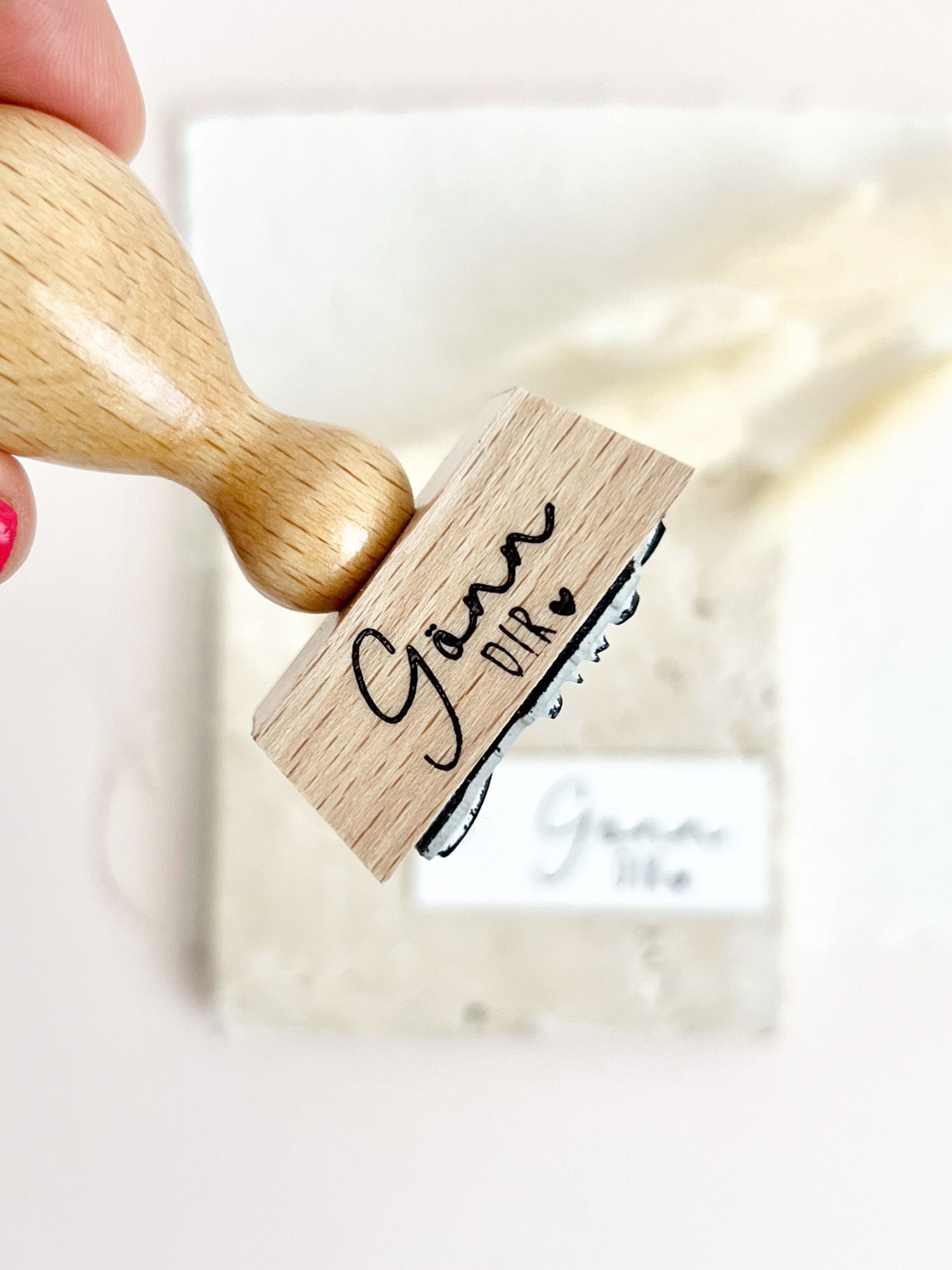 Stempel „Gönn dir“ | DIY Holzstempel für Geschenke | Mitbringsel kleine Auszeit