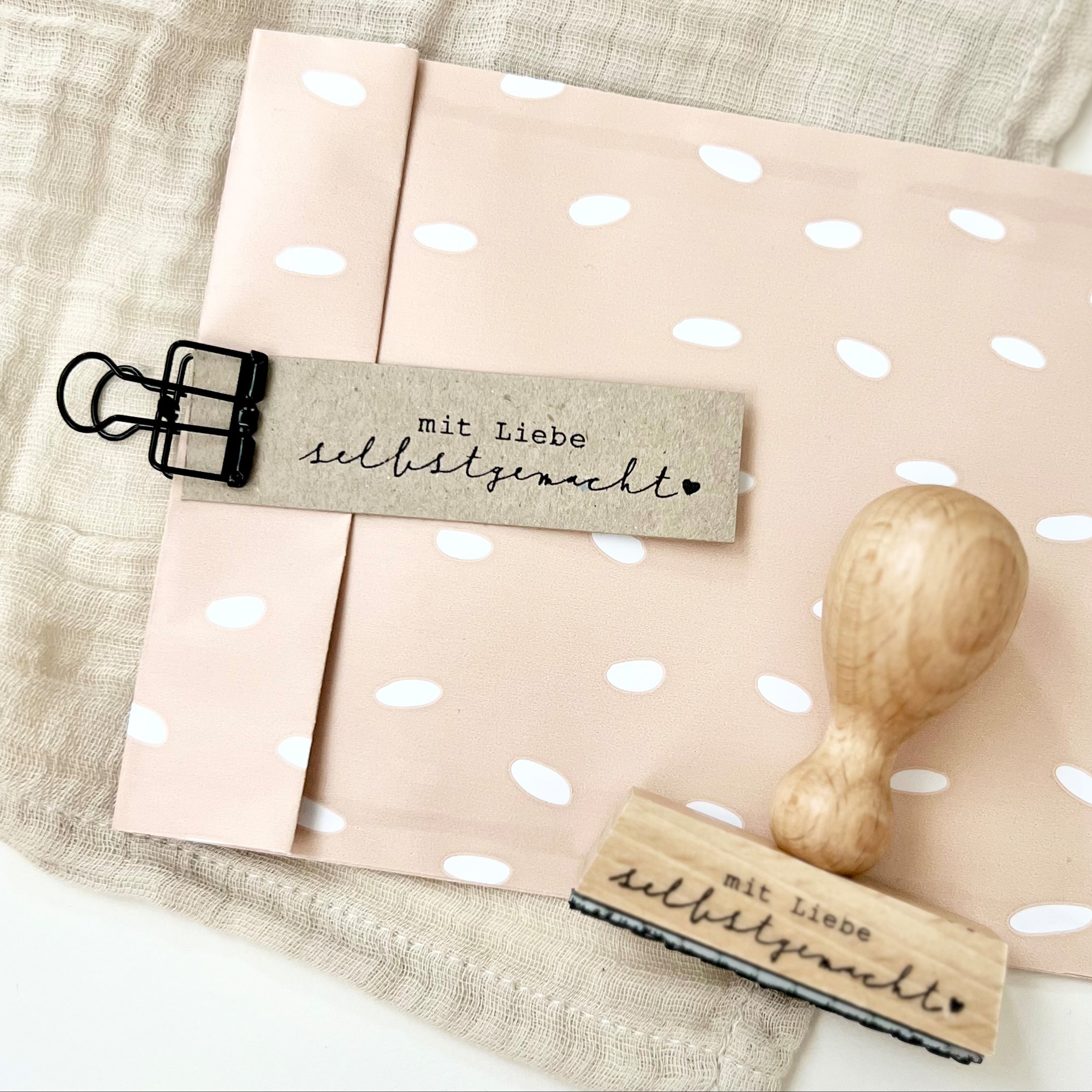 Stempel "mit Liebe selbstgemacht" mit Herz, Stempel Geschenk, Stempel Mitbringsel