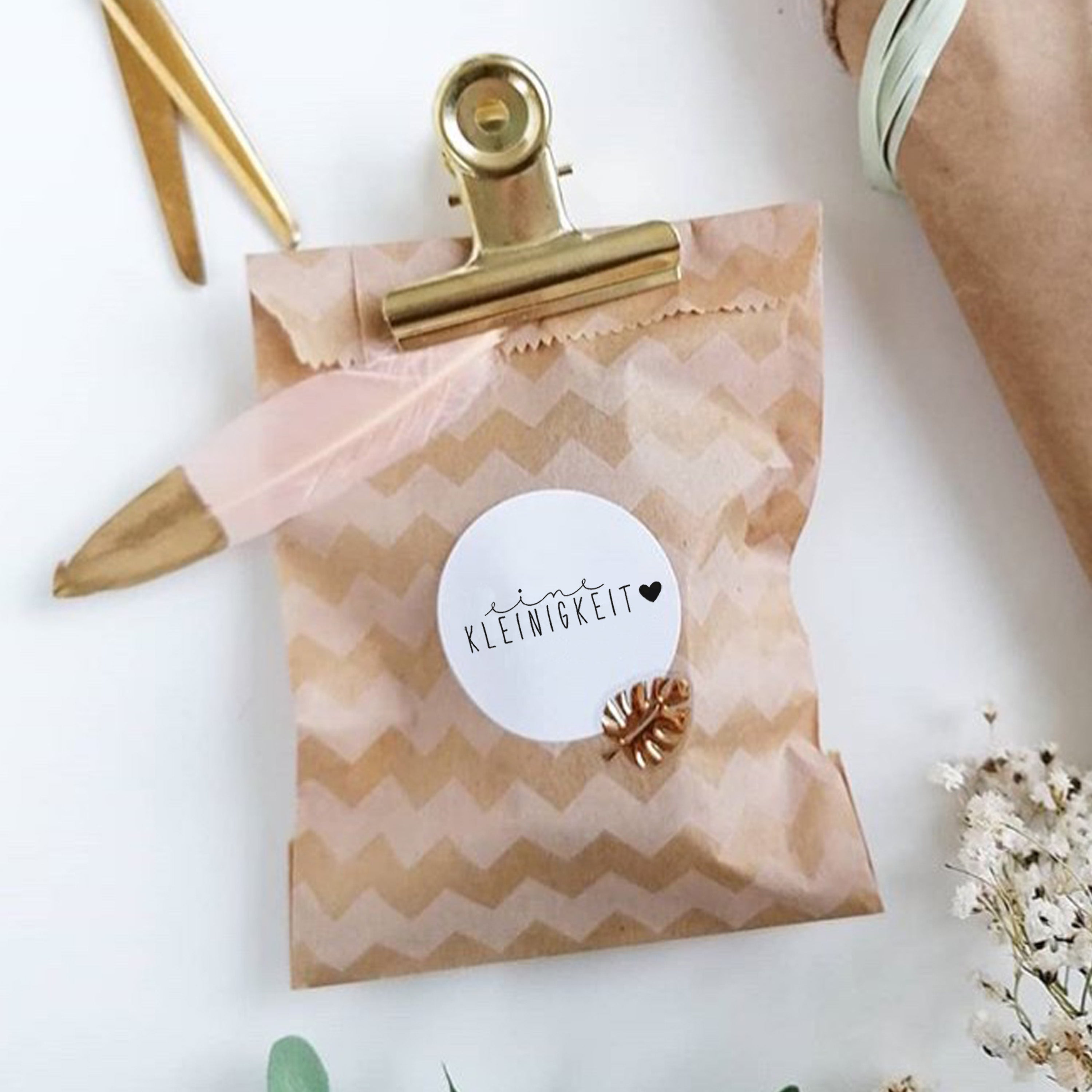 Stempel "eine Kleinigkeit" mit Herz, Stempel Geschenk, Stempel Hochzeit