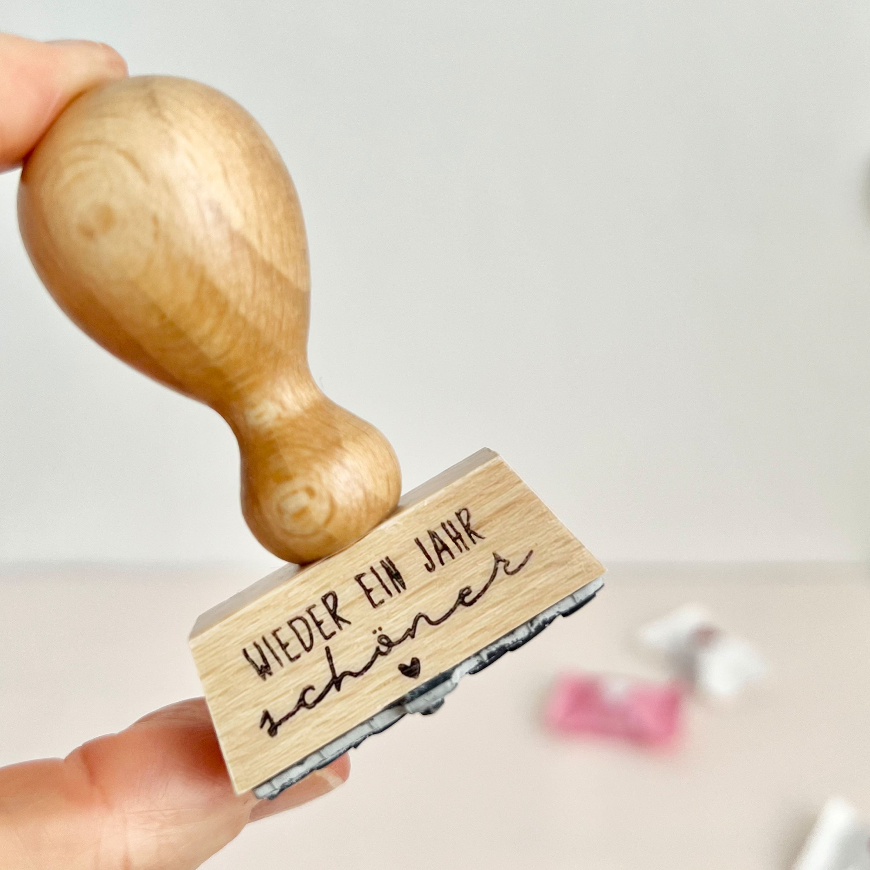 Stempel mit Text "wieder ein Jahr schöner", Stempel Geburtstag, Stempel DIY Geburtstagskarte, Geschenk für Freundin, Mitbringsel Geburtstag